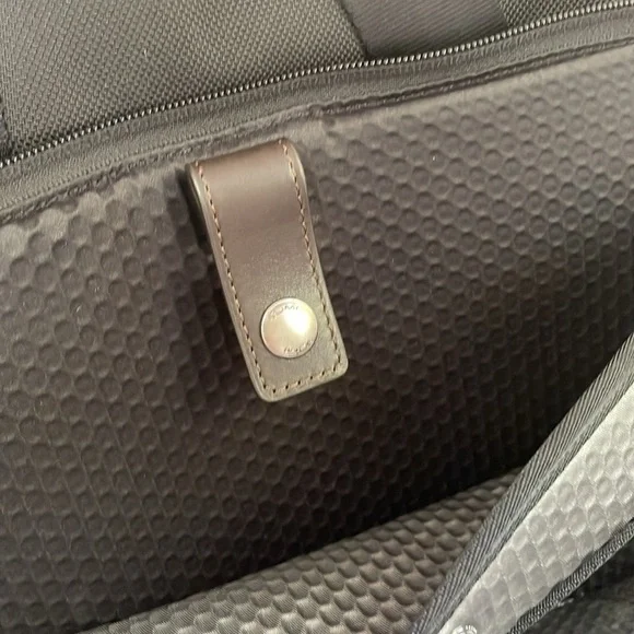 Tumi Black Laptop Bag - Picture 10 of 14